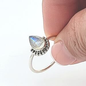 Minimalistic Rainbow Moonstone 925 Sterling Silver Ring